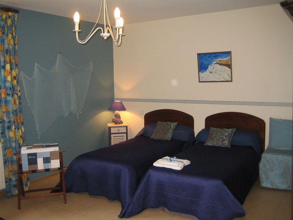 Chambre D'Hotes Domaine Le Castagne Auch Exterior photo